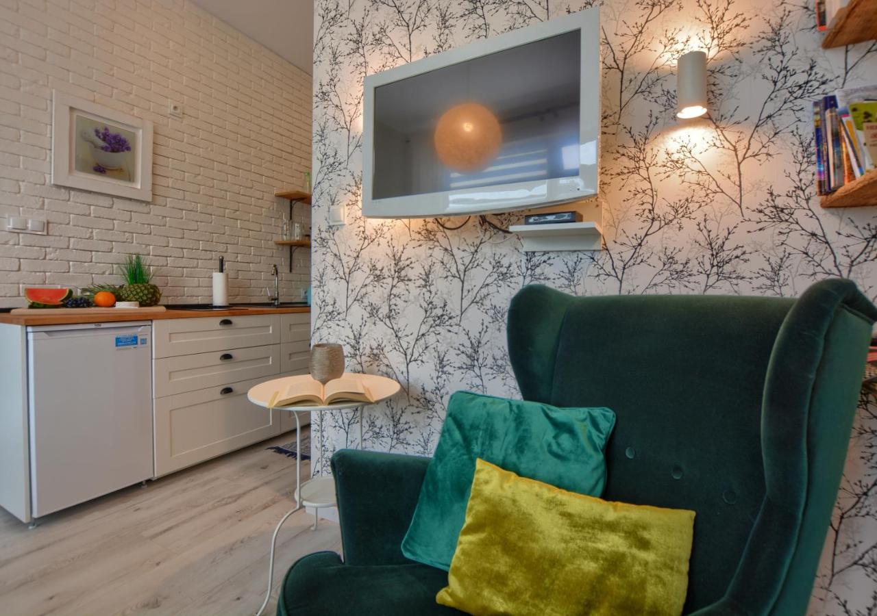 Apartament Fajny Kat Ustrzyki Dolne Esterno foto