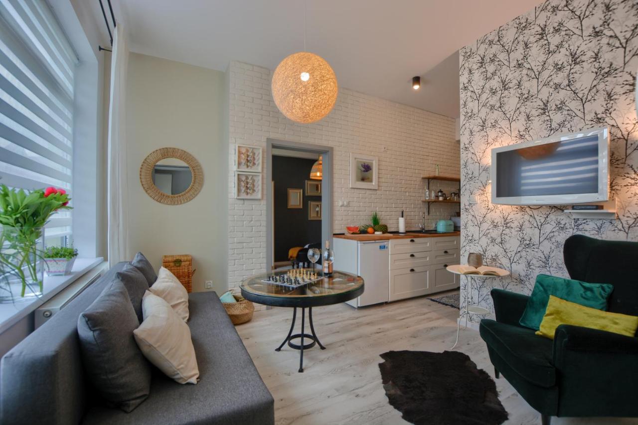 Apartament Fajny Kat Ustrzyki Dolne Esterno foto