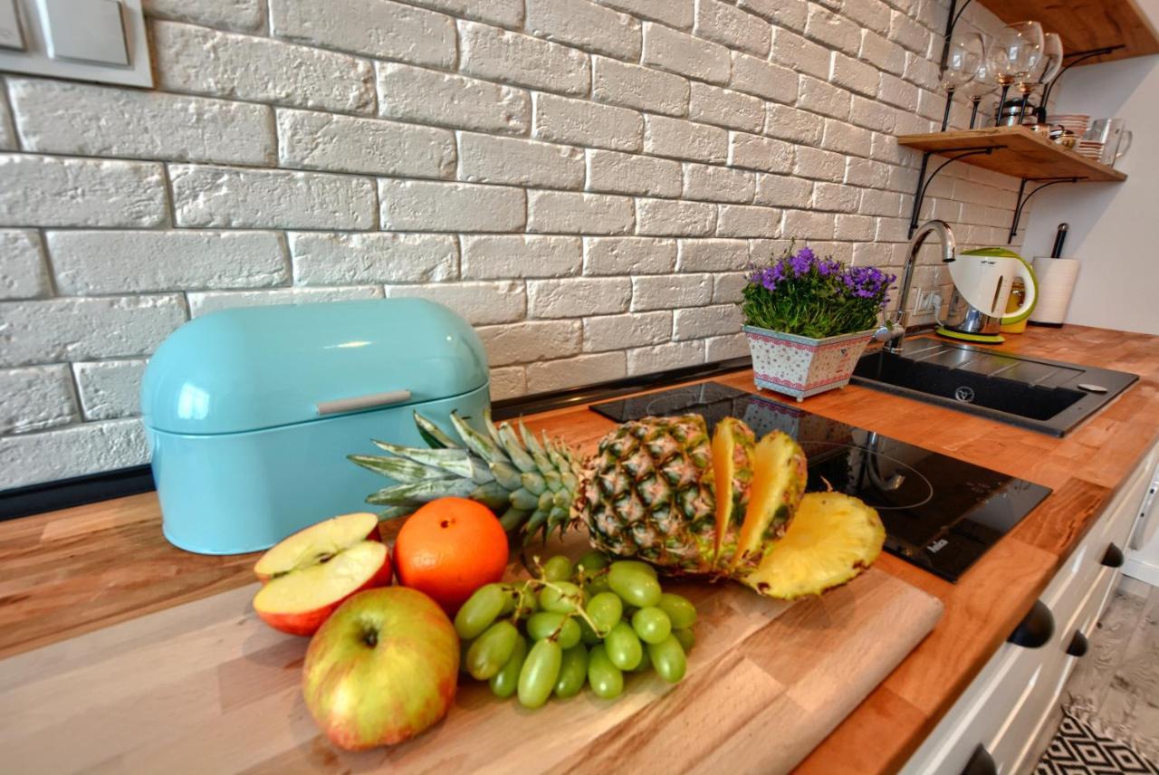 Apartament Fajny Kat Ustrzyki Dolne Esterno foto